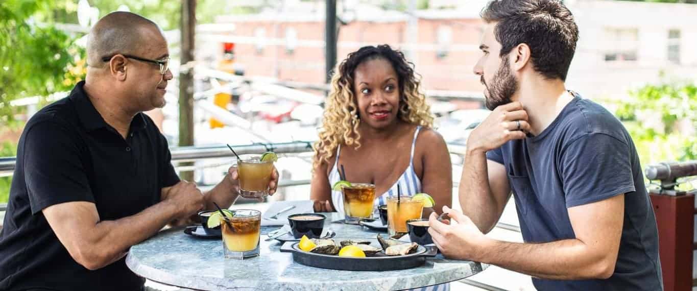 Atlanta guests with drinks