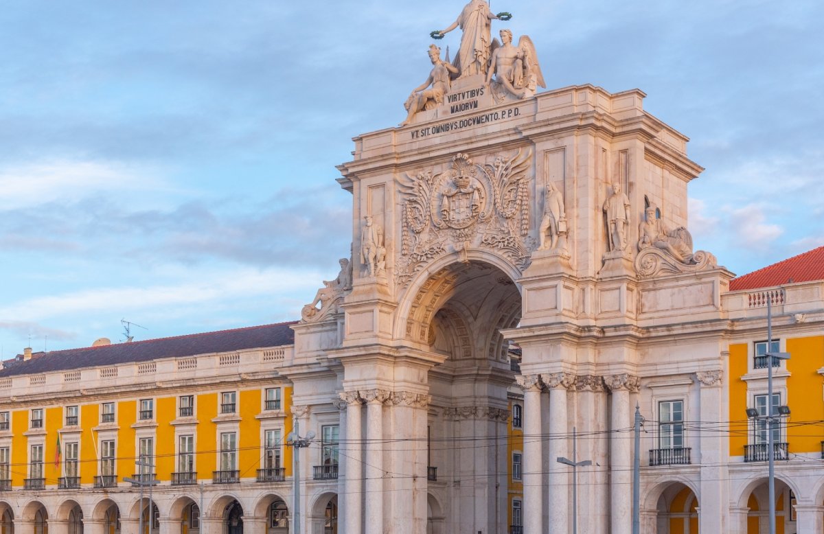 The City of the Seven Hills: Private Tour of Lisbon Highlights