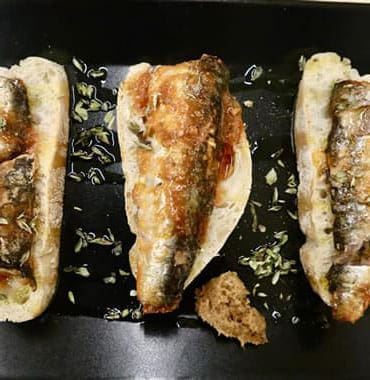 Sardine sandwich