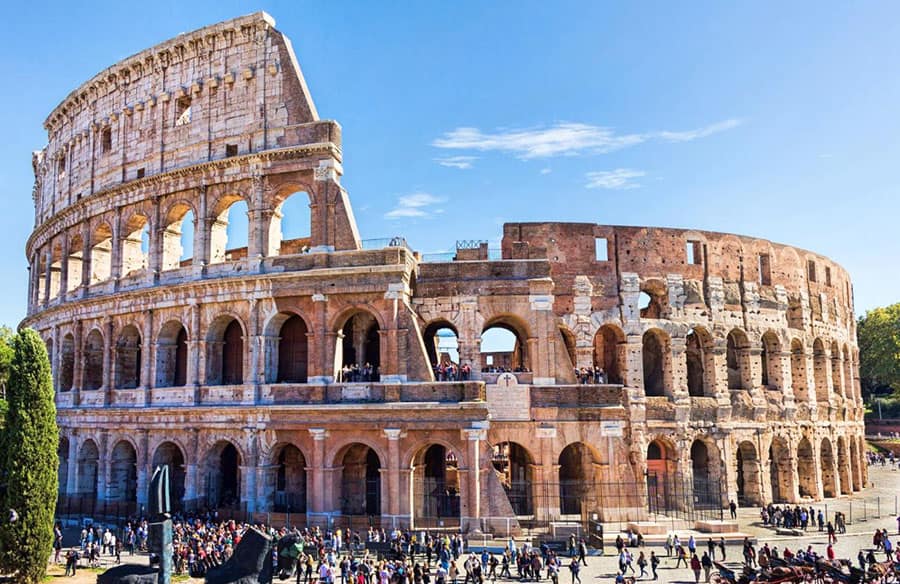 Colosseum: Rome