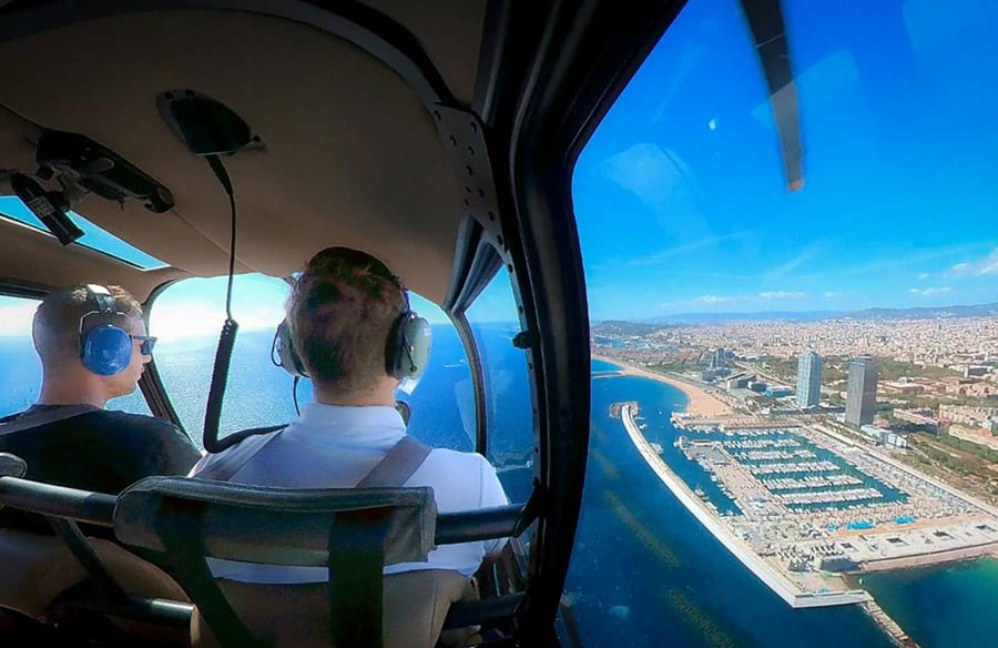 Fly&Sail – Helicopter Fly & Sailing Experience Barcelona