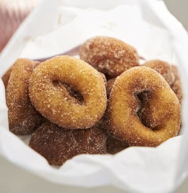 Sugar doughnut
