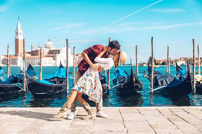 Venice: Photoshoot at Piazza San Marco (Premium)