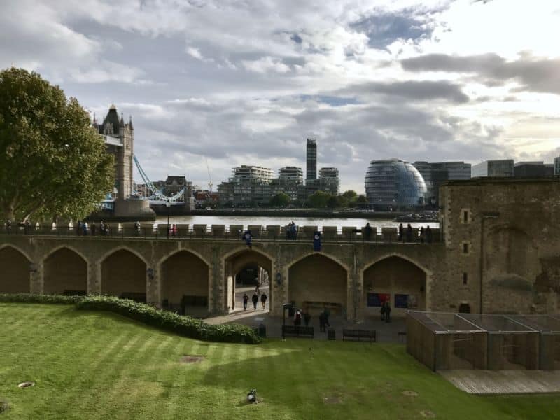 online tower of London tour